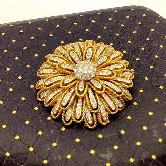 Vintage D’Orlan Flower Brooch - Picture 3 of 3